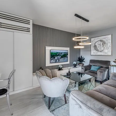 Apartment Modern And Spectacular 2-bedapartment In Cavtat