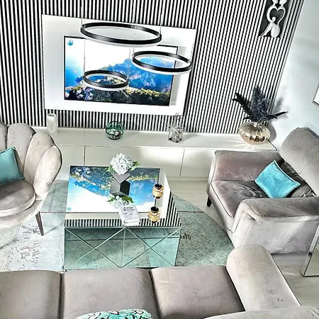 Modern And Spectacular 2-bedapartment In Apartament